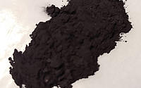 schwarzes Adsorbenz-Pulver